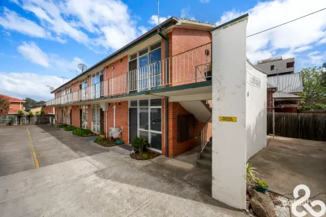 11/8 Flinders St, Thornbury, VIC 3071
