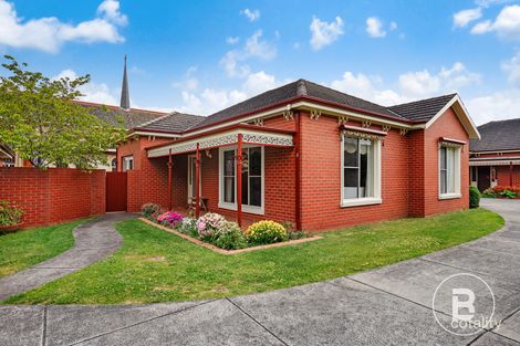 Property photo of 307A Wendouree Parade Lake Wendouree VIC 3350