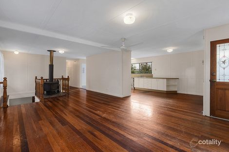 51 Waverley Rd, Camp Hill, QLD 4152