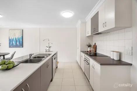 Property photo of 8/919 Doncaster Road Doncaster East VIC 3109