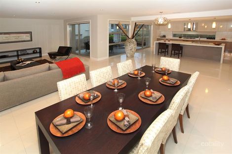 Property photo of 1 Latham Court Glen Waverley VIC 3150