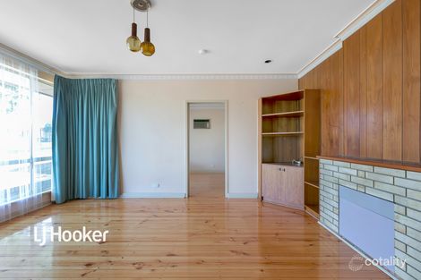 Property photo of 28 Robert Arnold Avenue Valley View SA 5093