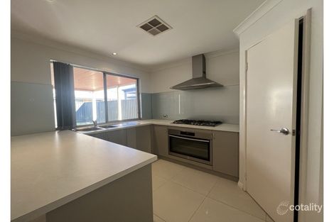 Property photo of 17A Echidna Link Dayton WA 6055
