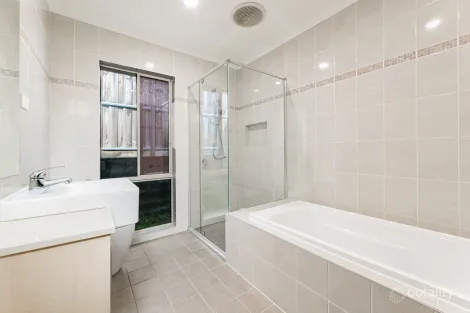 Property photo of 61 Mapleton Avenue North Kellyville NSW 2155