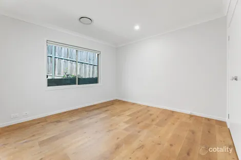 Property photo of 61 Mapleton Avenue North Kellyville NSW 2155