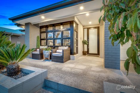 Property photo of 26 Dawnview Crescent Roxburgh Park VIC 3064