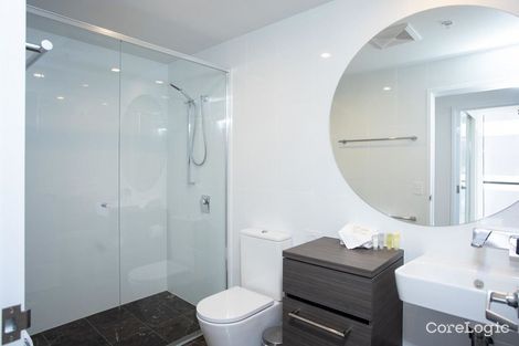 Property photo of 27/31 Queensland Avenue Broadbeach QLD 4218