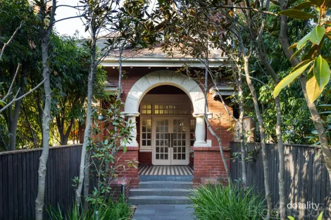 4/17 Robe St, St Kilda, VIC 3182