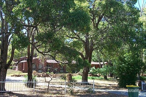 181 Lesmurdie Rd, Lesmurdie, WA 6076