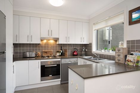 Property photo of 2/11 Dawson Street Waratah NSW 2298
