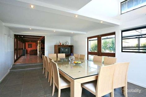 Property photo of 15 Jocelyn Place Mount Gravatt East QLD 4122