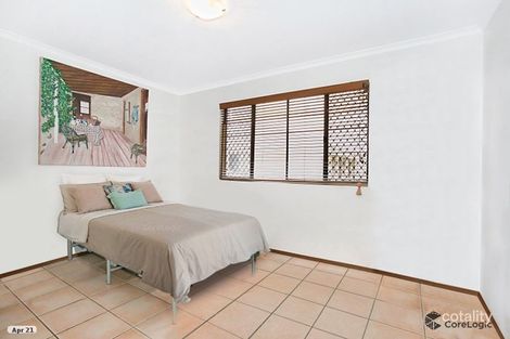 Property photo of 2/33 Chelsea Avenue Broadbeach QLD 4218