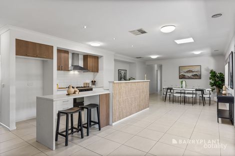 Property photo of 20 Bower Way Doreen VIC 3754