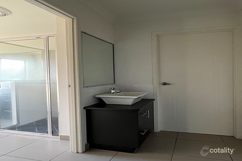 Property photo of 50 Wheeler Drive Glenella QLD 4740