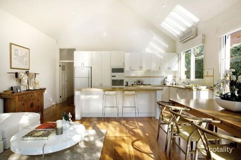 Property photo of 36 Irving Avenue Prahran VIC 3181