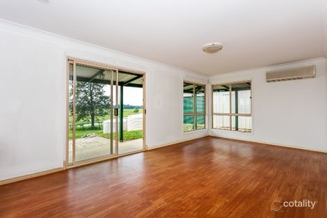 Property photo of 31-35 Kumalie Court Chambers Flat QLD 4133