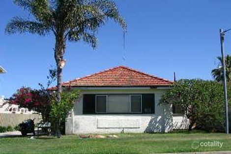 Property photo of 12 York Crescent Belmont North NSW 2280
