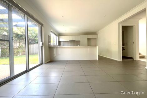Property photo of 22 Regalia Crescent Glenfield NSW 2167