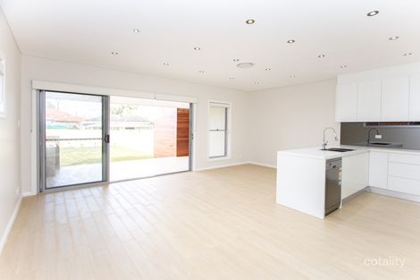 Property photo of 17 Donald Street Picnic Point NSW 2213