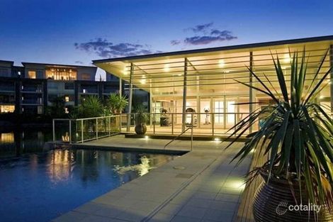 Property photo of 115/3 Pendraat Parade Hope Island QLD 4212