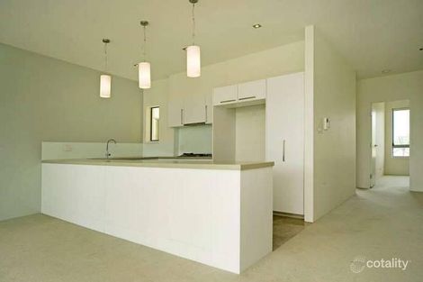 Property photo of 115/3 Pendraat Parade Hope Island QLD 4212