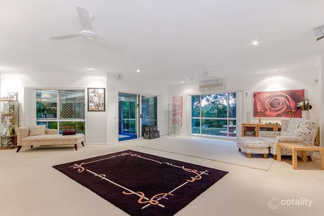 Property photo of 7 Rosewall Place Oxenford QLD 4210