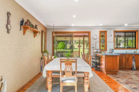 Property photo of 37 Wortley Drive Crescent Head NSW 2440