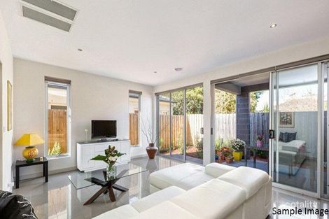 2/5 Hansen St, Altona North, VIC 3025
