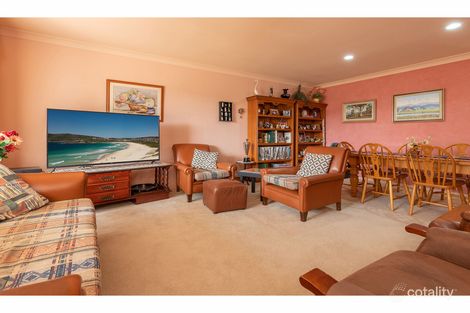 Property photo of 2/2 Amanda Crescent Forster NSW 2428