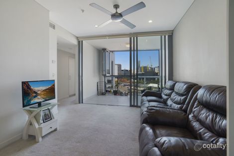 Property photo of 1051/16 Hamilton Place Bowen Hills QLD 4006