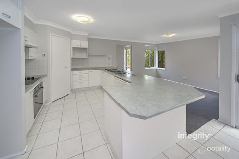 Property photo of 6 Gardenia Crescent Bomaderry NSW 2541