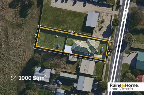 16 Station St, Officer, VIC 3809