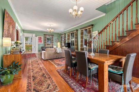 Property photo of 74 Lockerbie Street Kangaroo Point QLD 4169