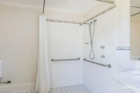 Property photo of 22 Park Street Queanbeyan NSW 2620