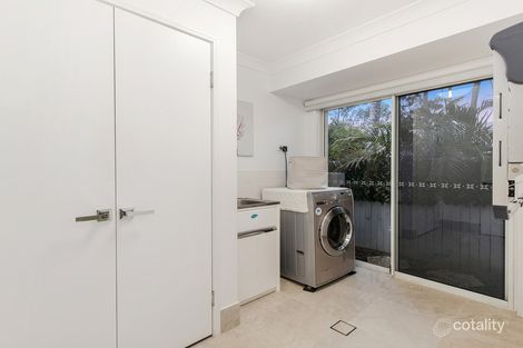 Property photo of 12 Hermitage Close Ashmore QLD 4214