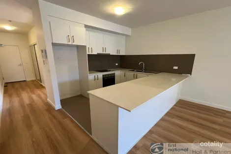 8/3 Close Ave, Dandenong, VIC 3175