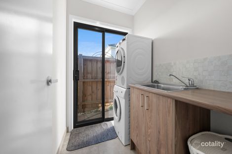 Property photo of 3 Clowes Street Mickleham VIC 3064