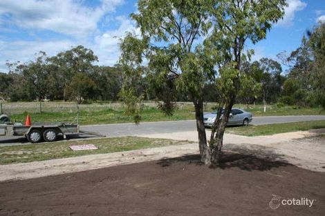 Property photo of 28 Mount Arthur Avenue Rosebud VIC 3939