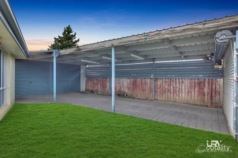 Property photo of 8 Farnborough Avenue Craigieburn VIC 3064