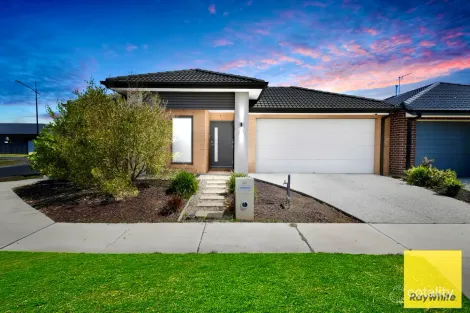 Property photo of 36 Stonefly Circuit Weir Views VIC 3338