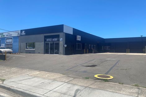 1/9 Commerce Ave, Warana, QLD 4575