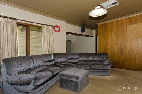 Property photo of 27 Wakefield Avenue Morphett Vale SA 5162