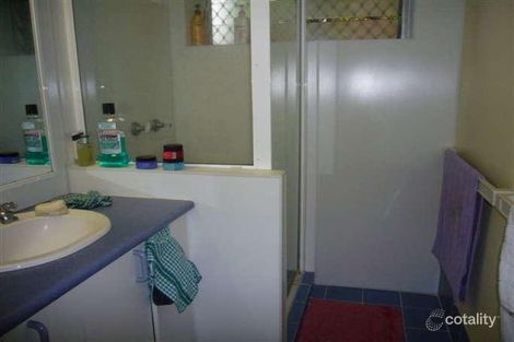 Property photo of 2/138 Clarence Road Indooroopilly QLD 4068
