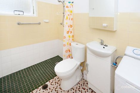 Property photo of 2/2-3 Kempsey Close Dee Why NSW 2099