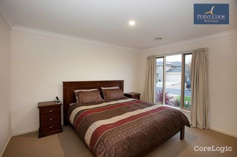 Property photo of 6 Grandpark Circuit Point Cook VIC 3030