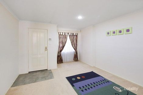 Property photo of 6 Oak Court Box Hill South VIC 3128