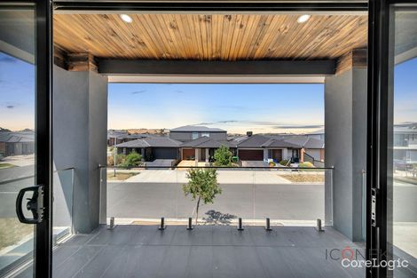 Property photo of 4 Dewpond Crescent Wollert VIC 3750