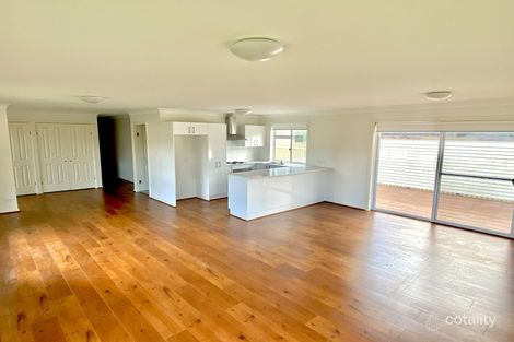 33a Richardson Rd, San Remo, NSW 2262