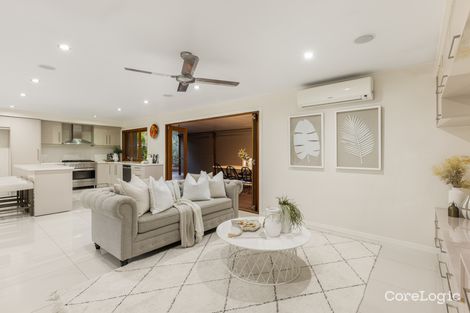 Property photo of 4 Aylesbury Street Fig Tree Pocket QLD 4069
