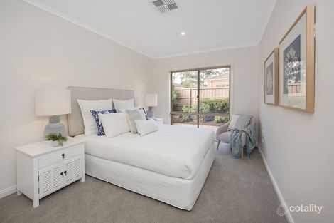 Property photo of 28/8 Pottage Circuit Macleod VIC 3085